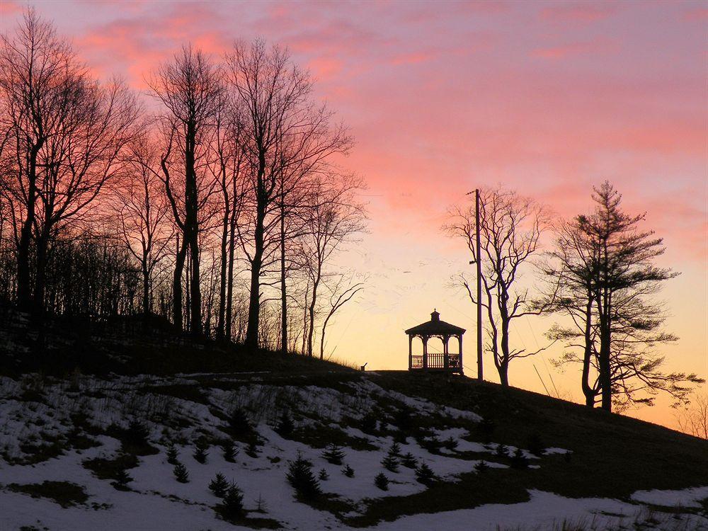 Blue Ridge Manor Bed And Breakfast Fancy Gap Екстериор снимка