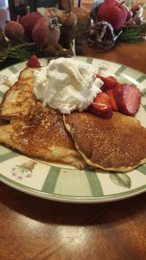 Blue Ridge Manor Bed And Breakfast Fancy Gap Екстериор снимка