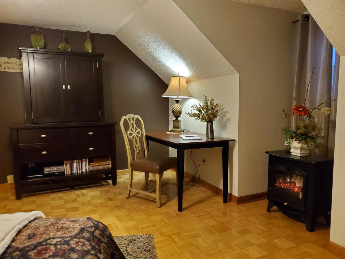Blue Ridge Manor Bed And Breakfast Fancy Gap Екстериор снимка