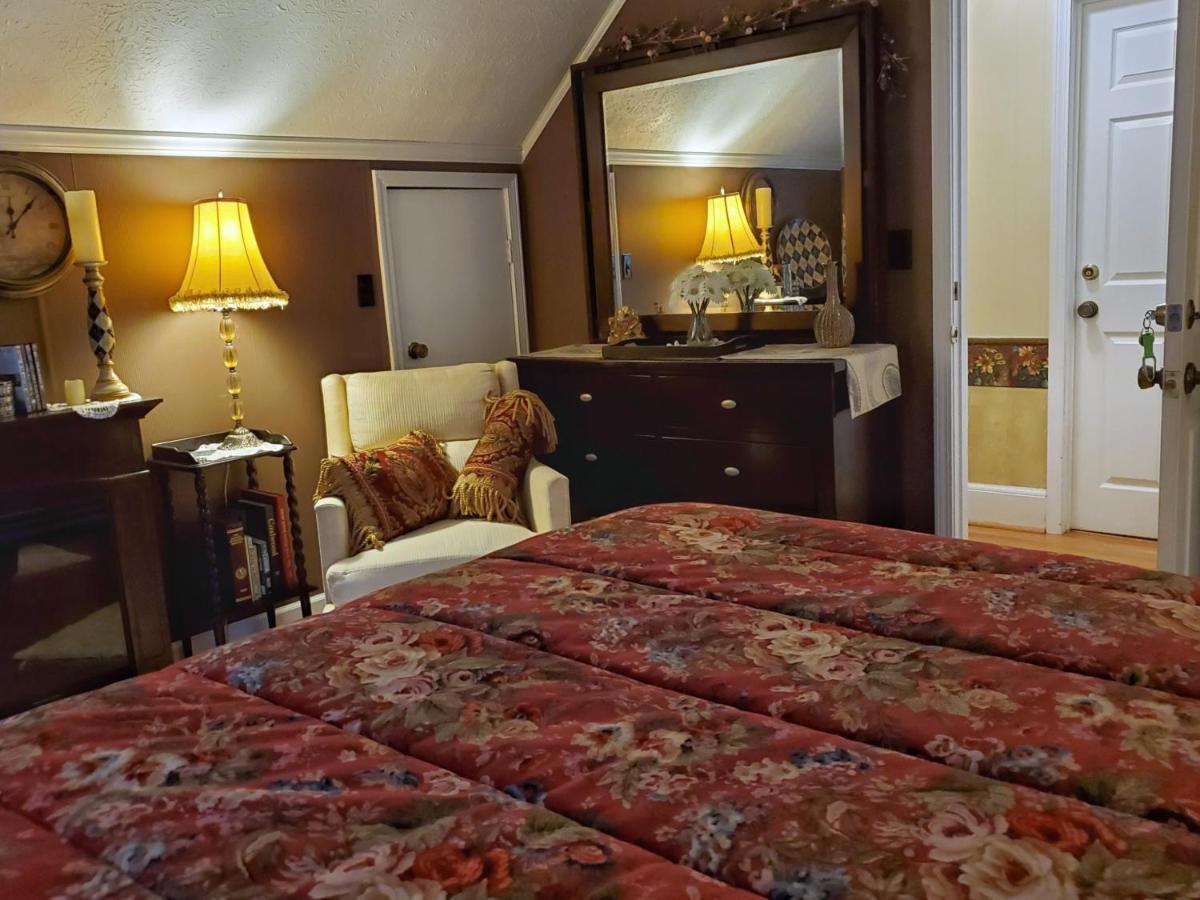 Blue Ridge Manor Bed And Breakfast Fancy Gap Екстериор снимка