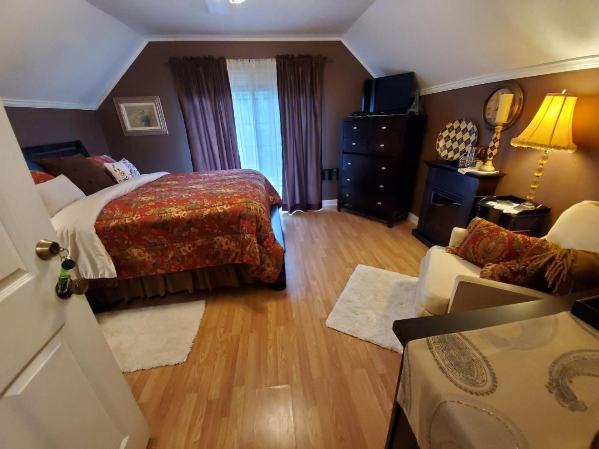 Blue Ridge Manor Bed And Breakfast Fancy Gap Екстериор снимка